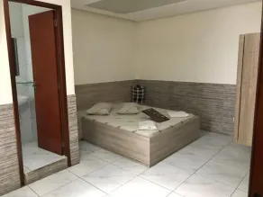 Hotel Caliente - Café da Manhã e Estacionamento Incluso - Rum