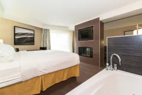 Holiday Inn Express Edmonton Downtown by IHG - Chambre