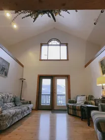 Alpine Meadows Lodge - Lobby
