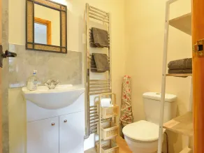 Quoit X Barn - Bathroom