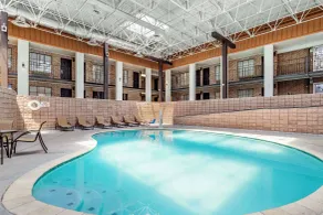 Best Western of Alexandria Inn & Suites & Conference Center - Piscine