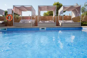 Caprice Skyline Aparthotel - Piscina