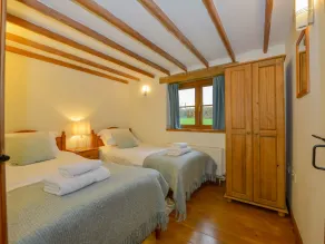 Hook Cottage - Room