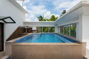 amã Stays & Trails Hermitage Villa, Kolkata - Piscine
