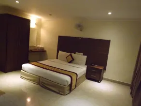 Castle International Premium Hotel - Habitación