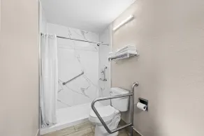 Econo Lodge Kannapolis - Concord - Salle de bain