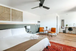 Grey Pine Lodge - Zimmer