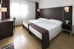 Hotel Plazaola - Room