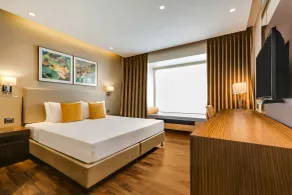 Lemon Tree Hotel Viman Nagar Pune - Room