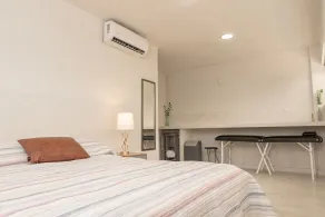 Private Apartment 2Rooms with pool - Zimmer