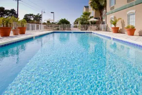 Holiday Inn Express Destin E - Commons Mall Area by IHG - Piscine