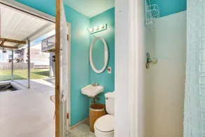 Bayou Bliss: Barataria Waterfront Getaway w/ Dock! - Interior