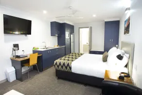 Altitude Motel Apartments - Zimmer