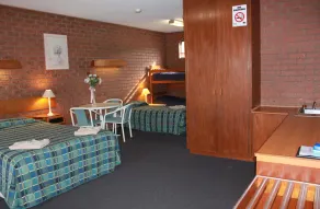 Melaleuca Lodge Beaconsfield - Room