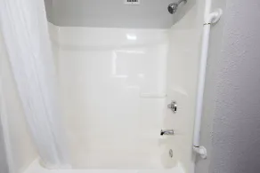 Countryside Inn and Suites - Badezimmer