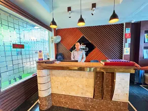 The Oakland plaza - Nehru Place by Orion Hotels - Reception