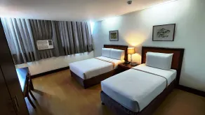 Rajah Park Hotel by Hiverooms - Room