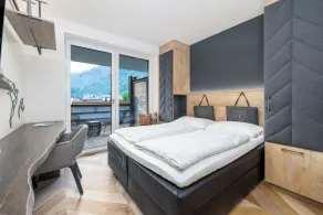 24 by AvenidA - Mountain Residence - Rum