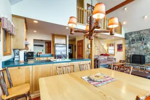 'sweet Serenity' Schroon Lake Family Retreat! - Innvendig