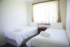 Echuca Moama Holiday Villas - Room