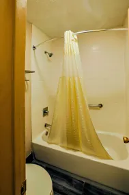 Motel 6 Nacogdoches, TX - Badeværelse