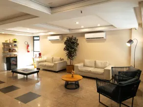D8 Hotel - Reception