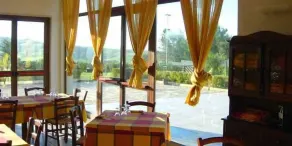 Agriturismo Terra dei Sassi - Restaurante