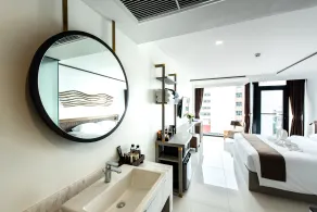 Blackwoods Hotel Pattaya - SHA Extra Plus - Rom