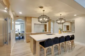 Sleeps 40! Entire Condotel Outside Overland Park - Innenbereich