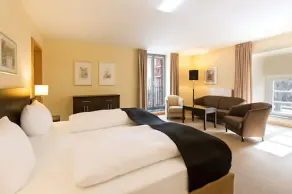 DORMERO Hotel Altes Kaufhaus Lüneburg - Værelse