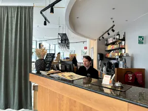 2Home Hotel Apartments - Reception