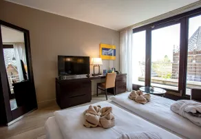 Lion's Garden Hotel - Room