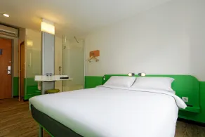 Ibis Budget Jakarta Airport - Room