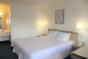LuLu Silver City - Room
