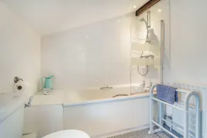 Cottage avec jardin - Salle de bain