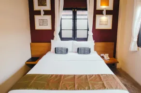 Lilu Pai - Room