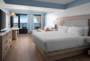 The Ellie Beach Resort Myrtle Beach, Tapestry By Hilton - Rum