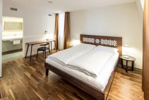 Hotel Schweizerhof Basel - Room