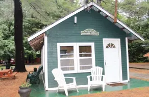 The Elms Waterfront Cottages - Reception