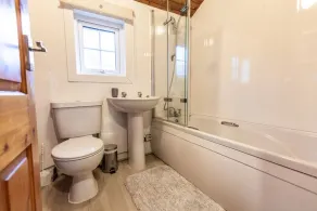 Brenin 3 Bedroom rural wood Lodge - Salle de bain