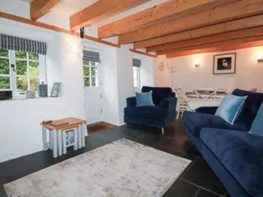 2 Rose Cottage - Interior