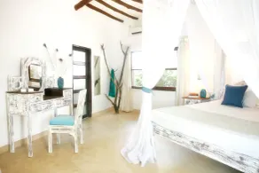 Temple Point Resort - Room
