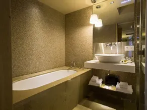 Inhouse Hotel Taichung - Baño