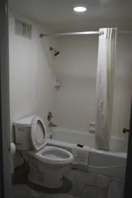 Americas Best Value Inn & Suites in Murfreesboro - Salle de bain