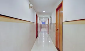 Treebo Suraksha Inn - Lobby