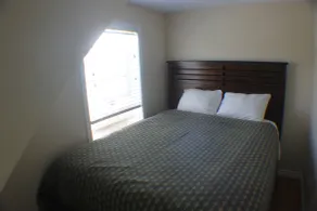 Dolan's Cottage - Camera