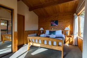 Kimi Ora Eco Resort - Chambre