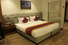 Tulip Arena Hotel Club Event By SGL - Room