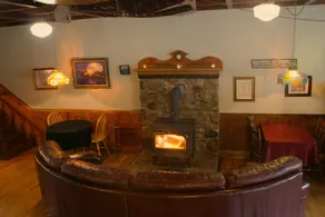 6 dormitorios Histórico Inn Alquiler Alquiler de vacaciones en el hermoso Port Albert, Ontario - Habitación