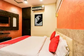 OYO 15617 Abi's Inn - Camera